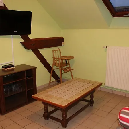 A L'oree Des Biches Farm stay *
